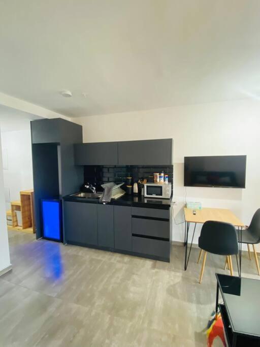 Lovely Flat In The Center 36 Apartment *